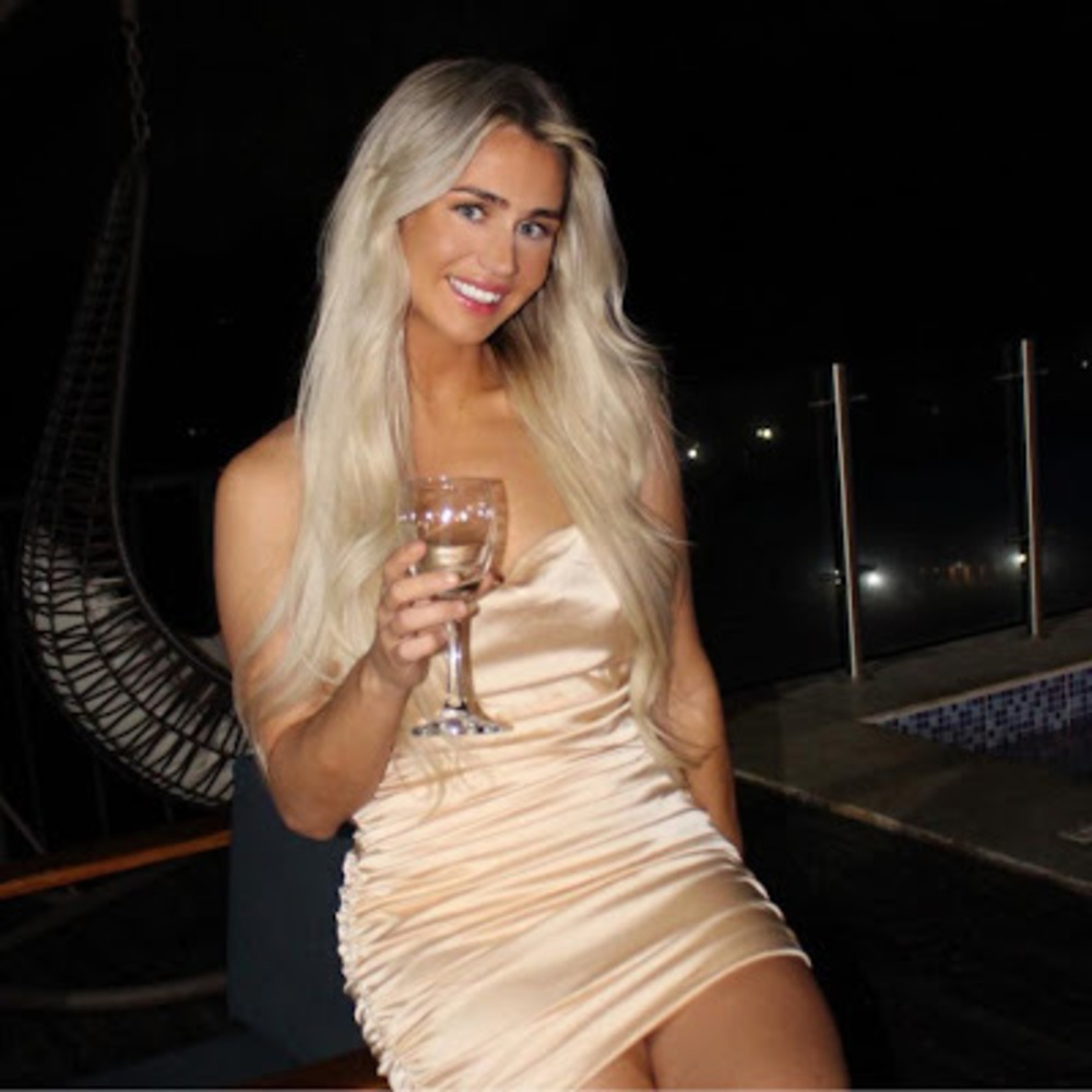 Meet your Posher, Vanessa